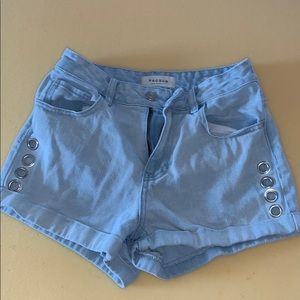 Mom Jean shorts